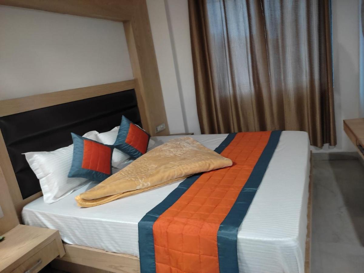 The Mohit Guest House - New Delhi Railway Station - Paharganj Ngoại thất bức ảnh
